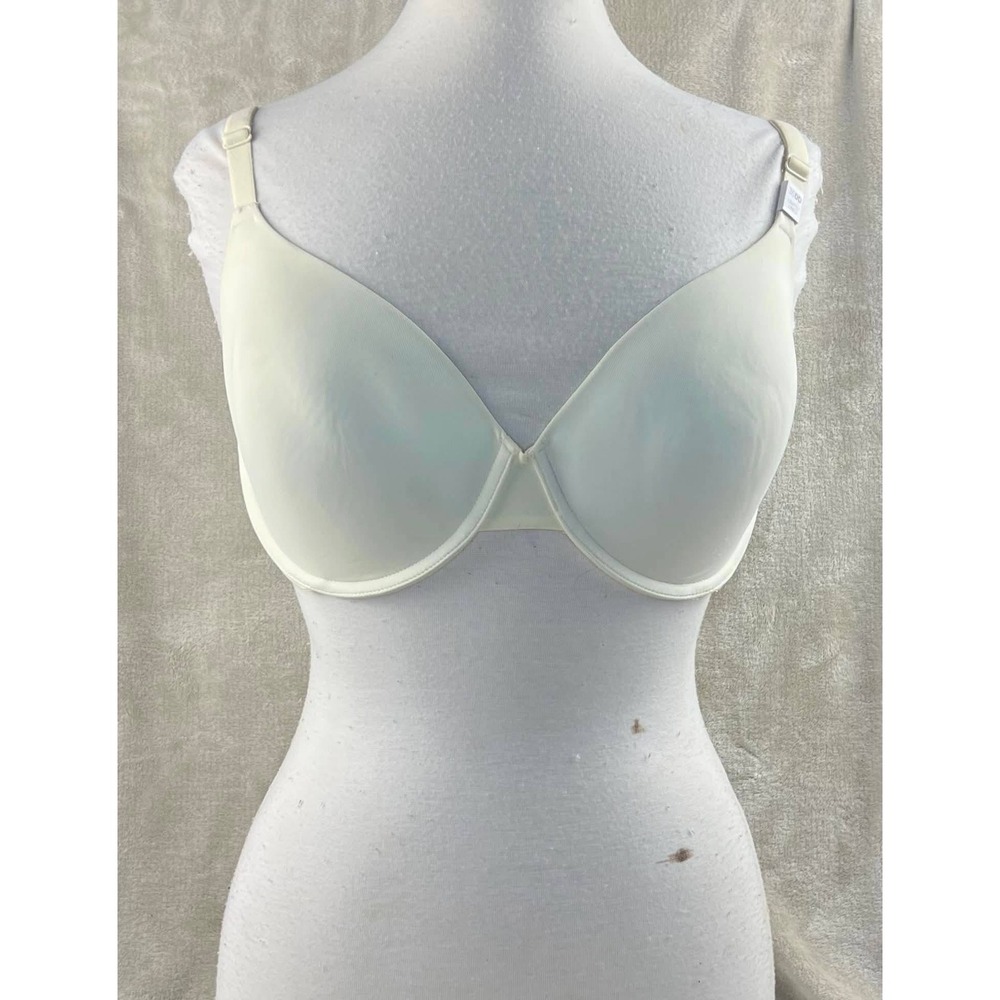 Victorias Secret PINK Wear Everywhere T-Shirt Bra 36DD Cream Lightly Lined NWT